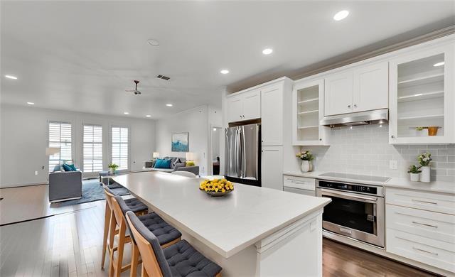 Photo - 2500 King Arthur Blvd Unit 304