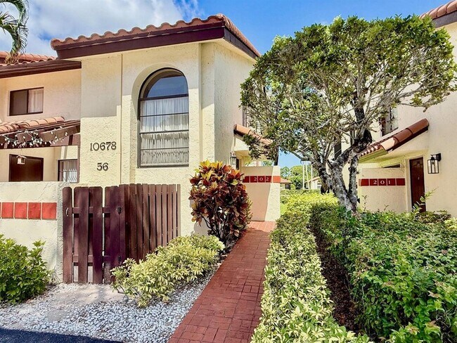 10678 Ocean Palm Way Unit 202