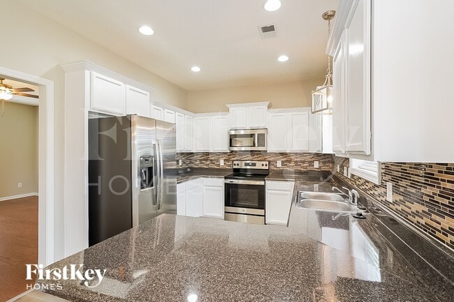 Photo - 844 Cherry Blossom Ln