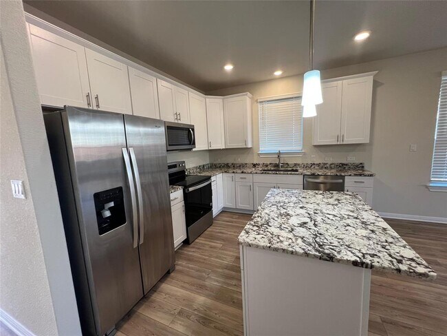 Photo - 101 Purple Sandpiper Ln