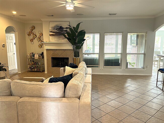 Photo - 8426 Hunters Village Dr