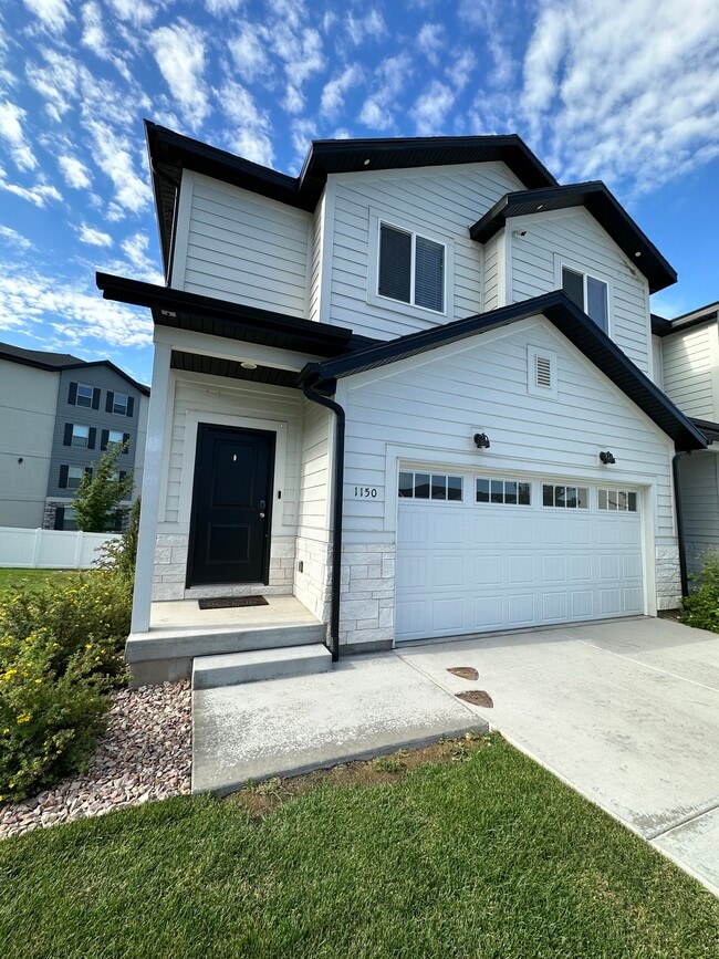 Building Photo - Autumn View Townhomes