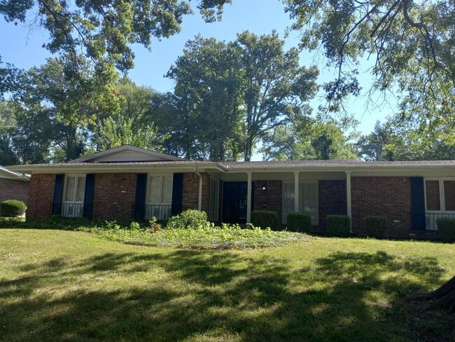 Building Photo - Beautiful Chesterfield Home in Desirable High Valley Neighborhood