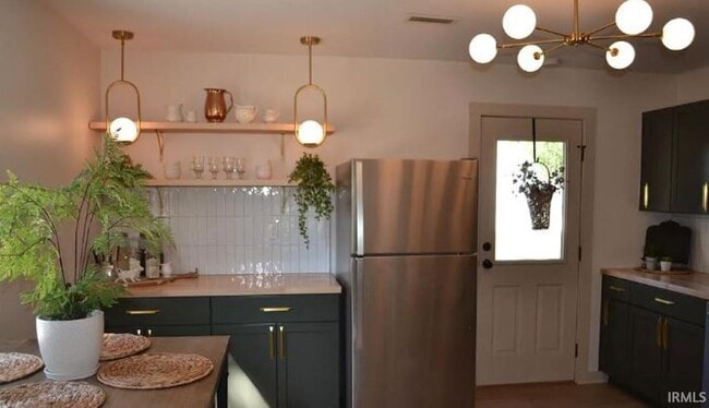 Photo - 1228 Southlea Dr