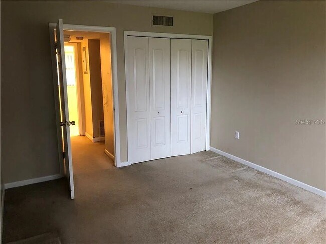 Photo - 836 Sky Lake Cir