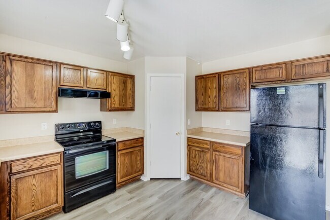 Photo - 1105 S 225th Ave