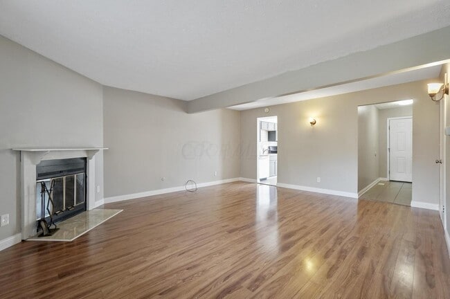 Photo - 386 W Powell Rd