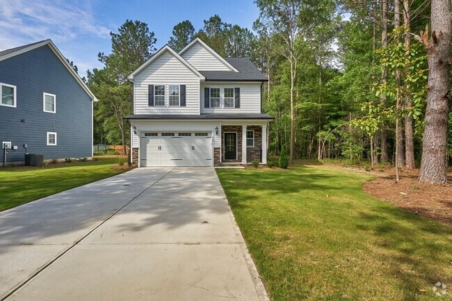 Building Photo - 835 Blue Bird Dr Rental
