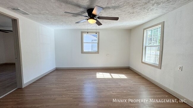 Photo - 3004 39th St