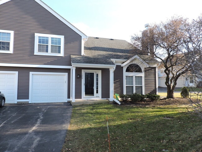Building Photo - 1246 N Knollwood Dr Rental