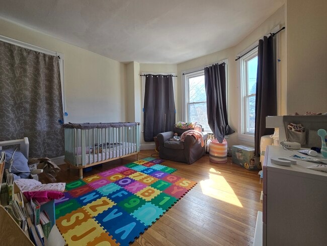 Photo - 45 Auburn St Unit 2