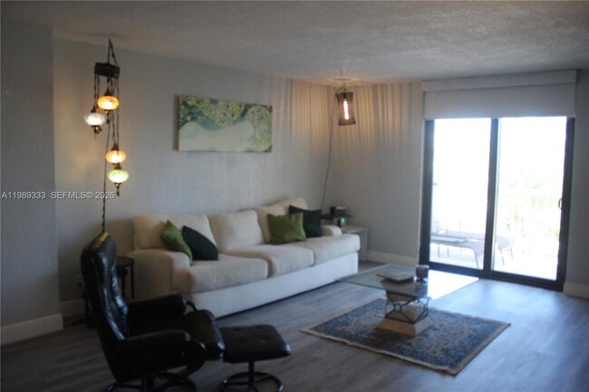 1500 S Ocean Dr
