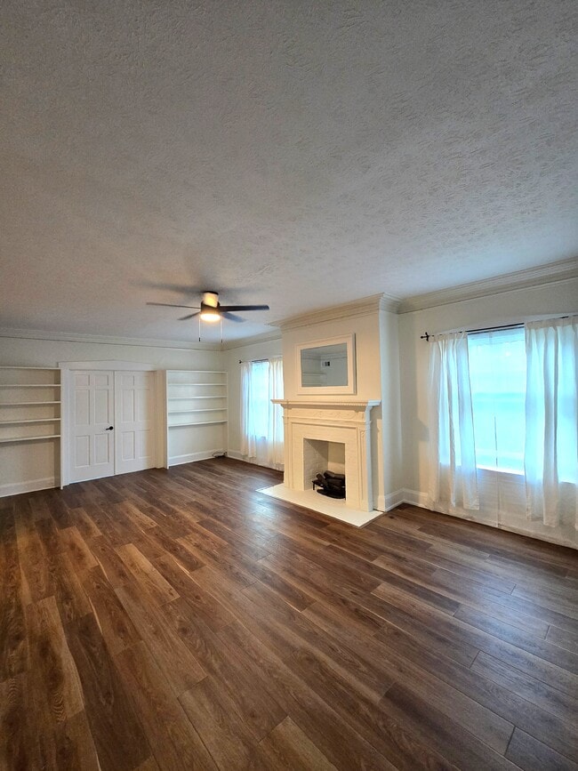 Building Photo - 2472 Overlook Rd Unit 3 Rental