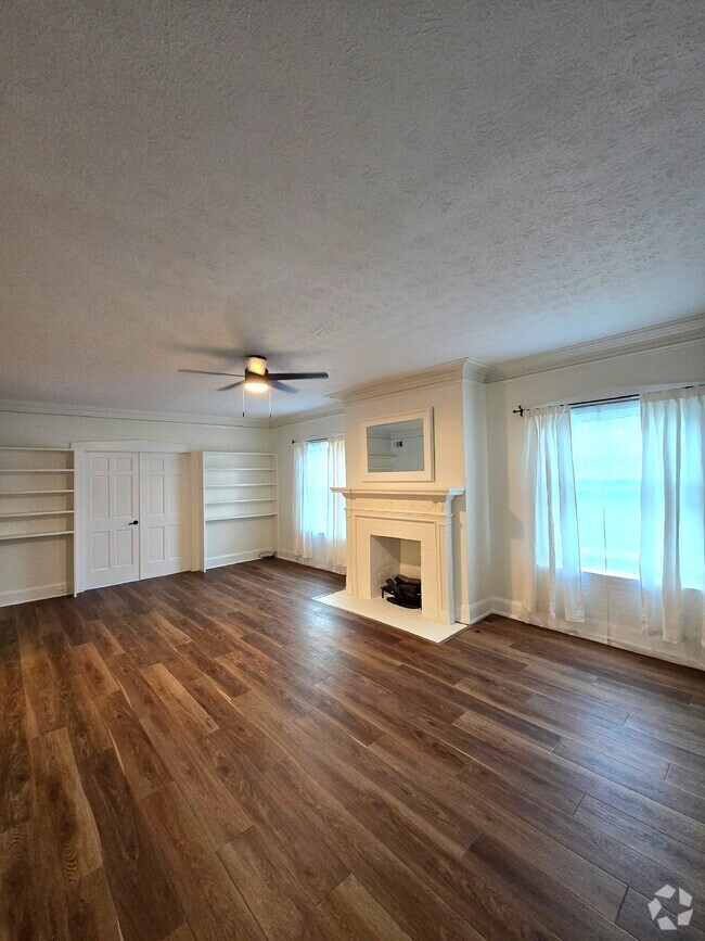 Building Photo - 2472 Overlook Rd Unit 3 Rental