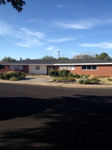 Photo - 3015 Century Ave