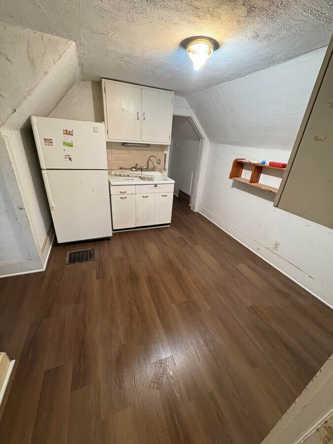Photo - 314 S Park St Unit A