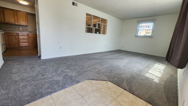 Photo - Amazing 3 bedroom Duplex - Super clean and ready to move in!