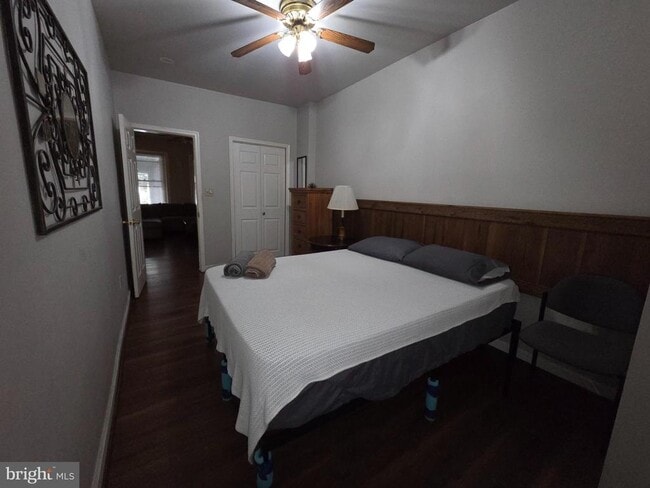 Photo - 302 W 23rd St