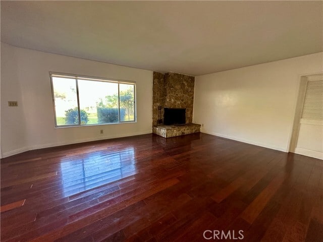 Photo - 2115 Holly Ave