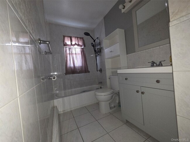 Photo - 657 N Delaware Ave