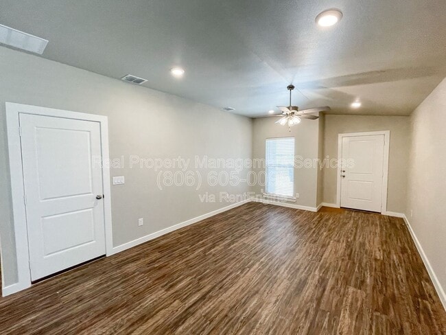 Photo - 2147 Kokomo Ave