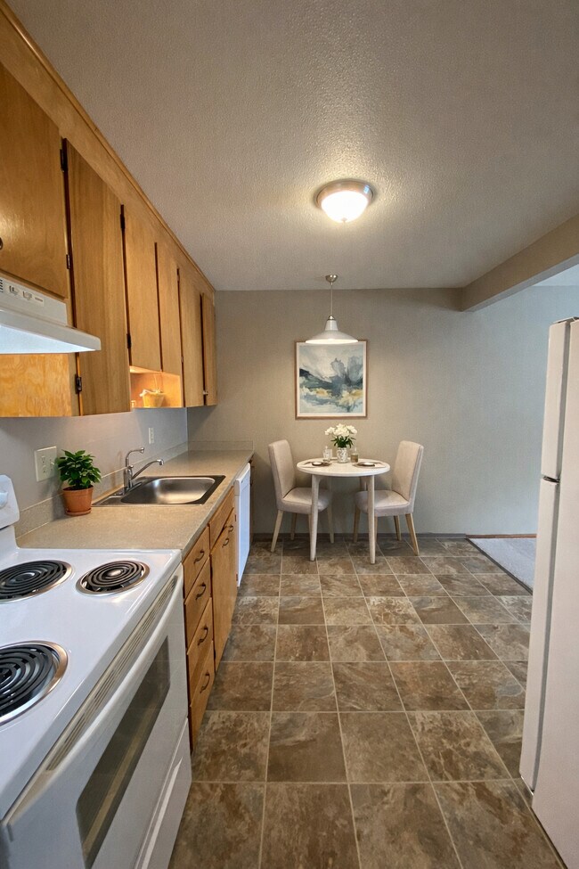 Photo - Cascade Village