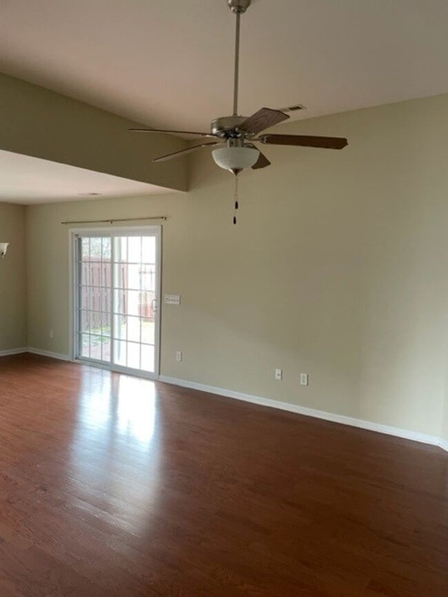Photo - This property is located at The Villages at Mariner's Pointe - 3 Bedrooms 2 Baths with 2 Car Ga...