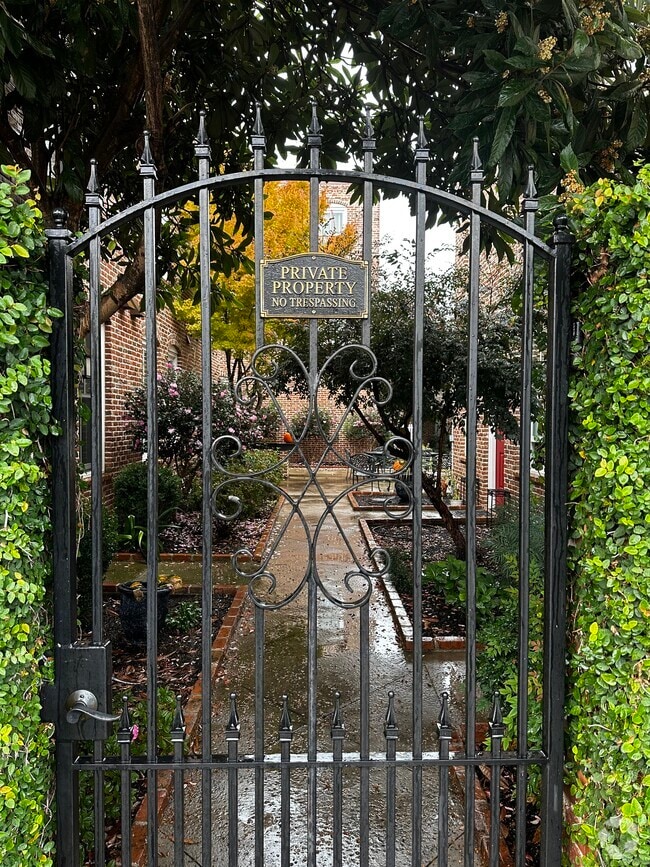 Gated entry - 450 Railroad Ave Rental