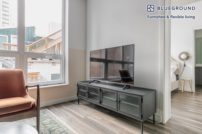61 W Erie St Unit SI FL3-ID1405