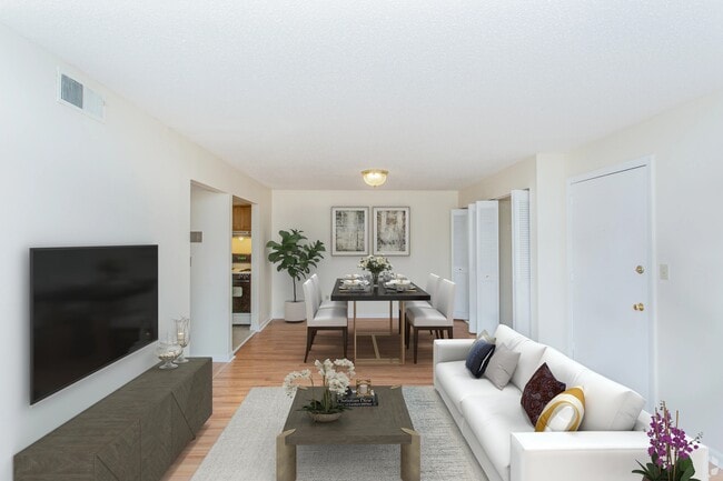 living room / dining