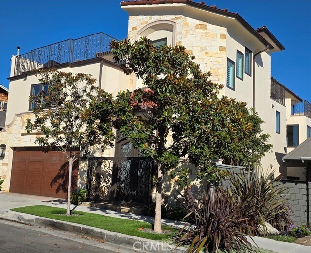 352 Hazel Dr