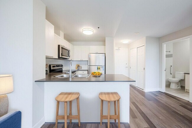 Photo - Beech Grove Suites