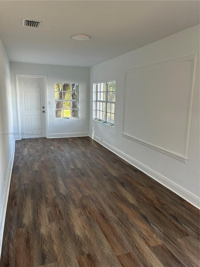 Photo - 750 NE 86th St Unit 1