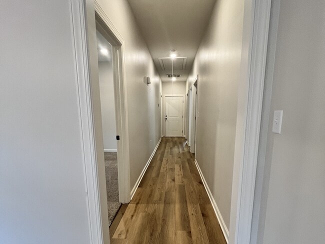 Photo - 216 Morningside Dr