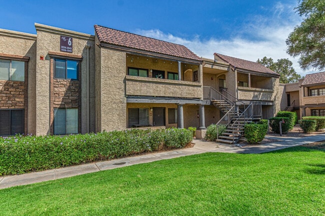 Photo - 5995 N 78th St Unit 1037
