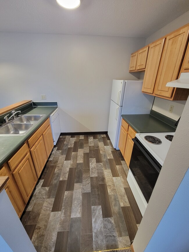 Photo - The Meadows Apartments