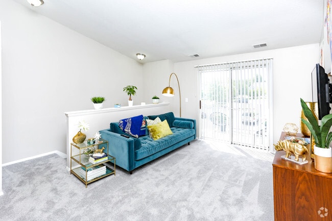 1 BR, 1 BA