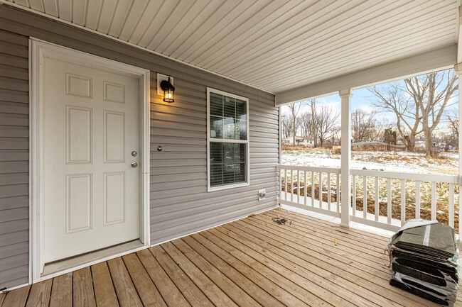 Photo - 395 Elder St