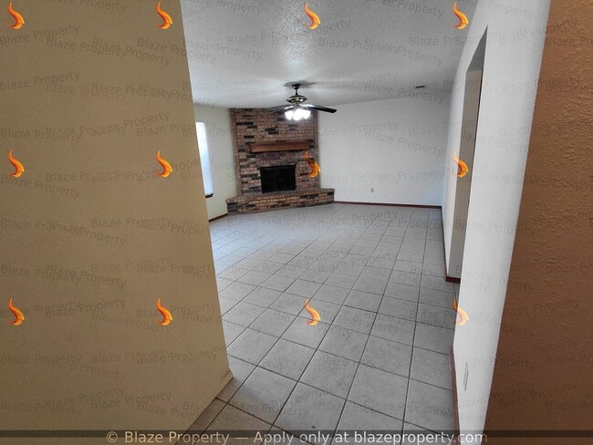 Photo - 3 Bed 2 Bath Home with a Garage For Rent