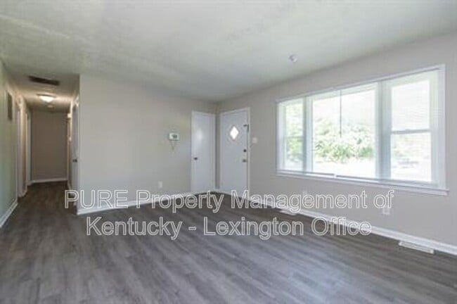 Photo - 2483 Thornberry Ct