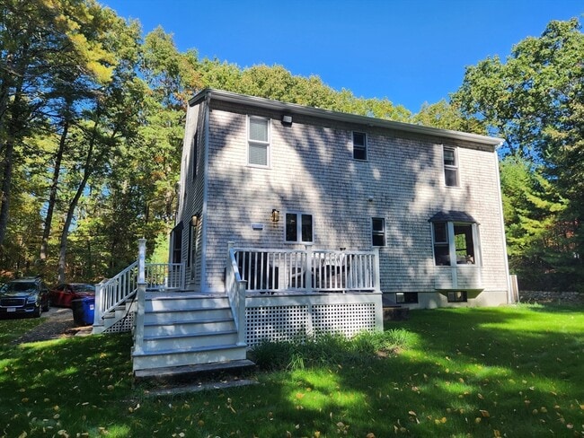 Photo - 163 Quanapoag Rd