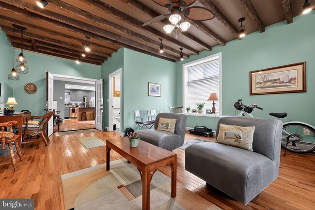 Photo - 2100 E Dauphin St