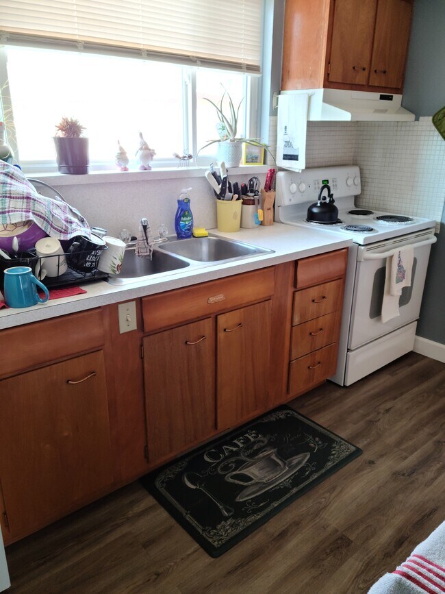 Photo - 120 Stanford Ave Townhome