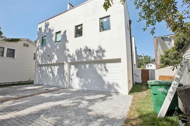 Photo - 1412 S Moody Ave