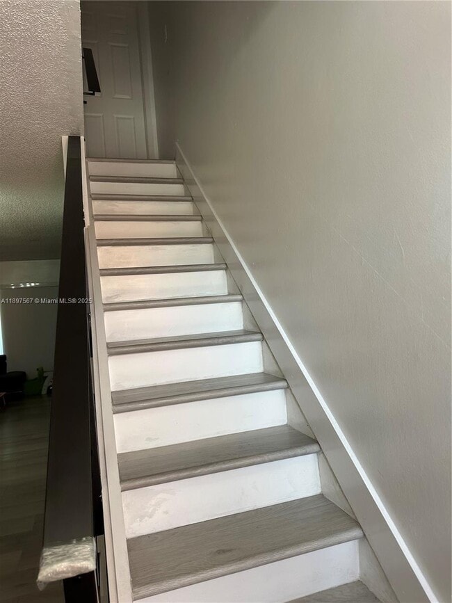 Photo - 2301 W 60th St Unit A211