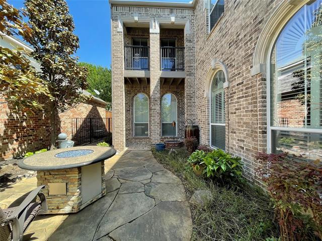 Photo - 40 Emerald Pond Dr