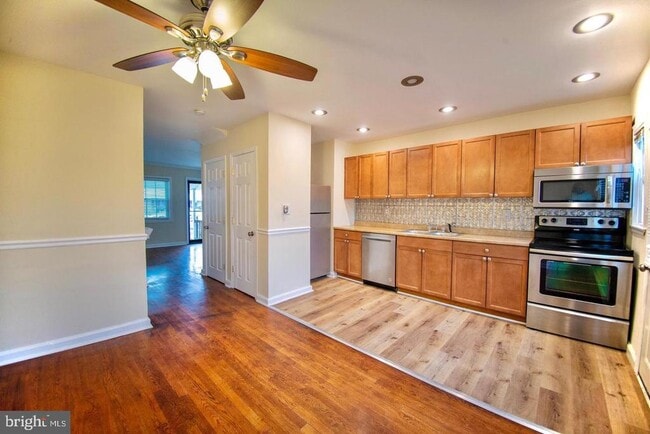 Photo - 7471 Rabon Ave