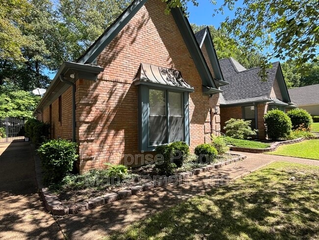 Photo - 6700 Kirby Oaks Ln