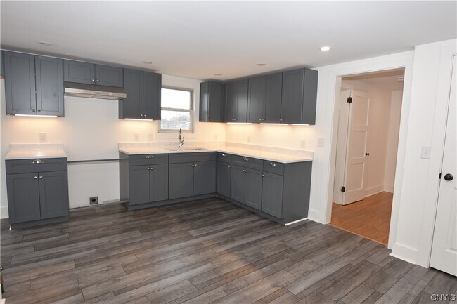 Photo - 44 Westmoreland St Unidad Second floor 2 bedroom un