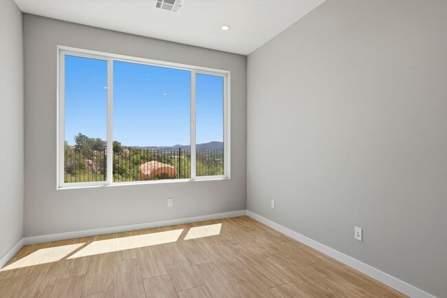 Photo - 943 Cumberwood Ct